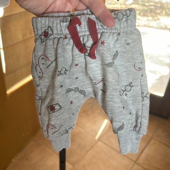 Harry Potter Baby 3-Piece Outfit Set Size Newborn - Picture 7 of 13